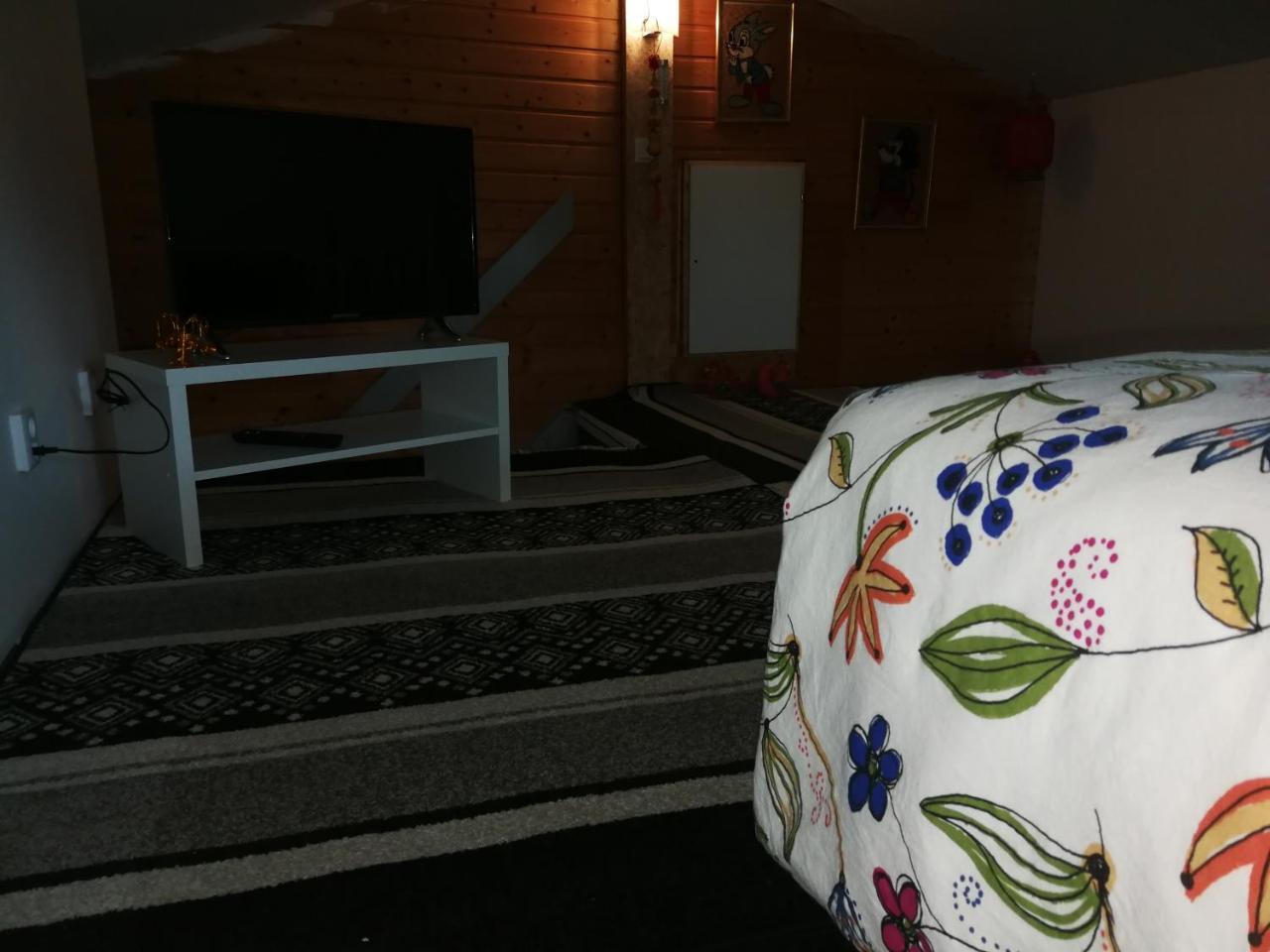 Lin'S B&B Alvsered Ngoại thất bức ảnh