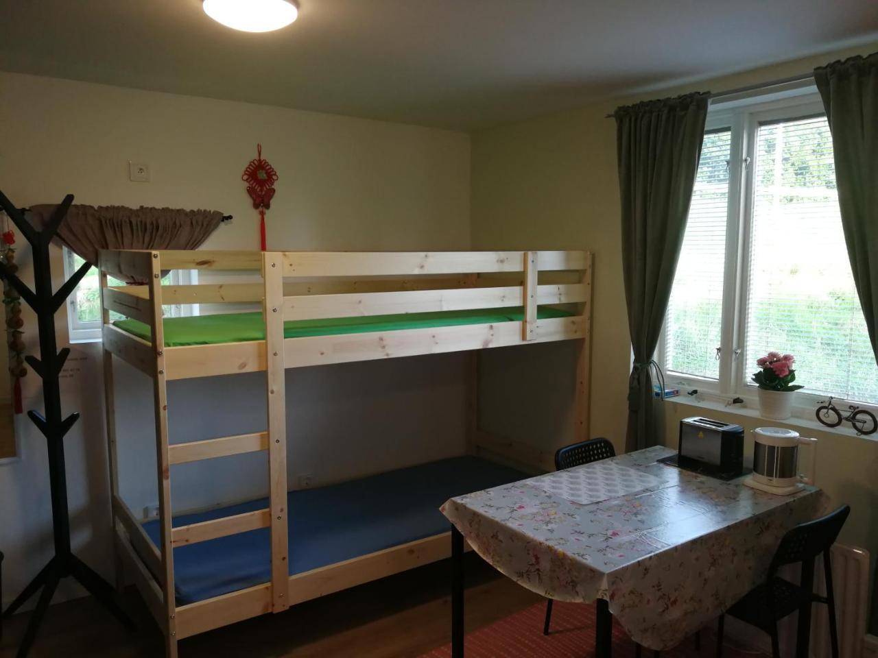 Lin'S B&B Alvsered Ngoại thất bức ảnh